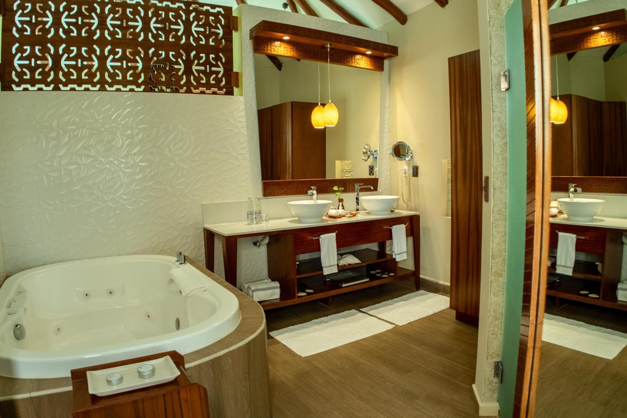 Palafitos Overwater Bungalows Catamaran, Cenote & More Inclusive (Adults Only) Playa del Carmen Extérieur photo